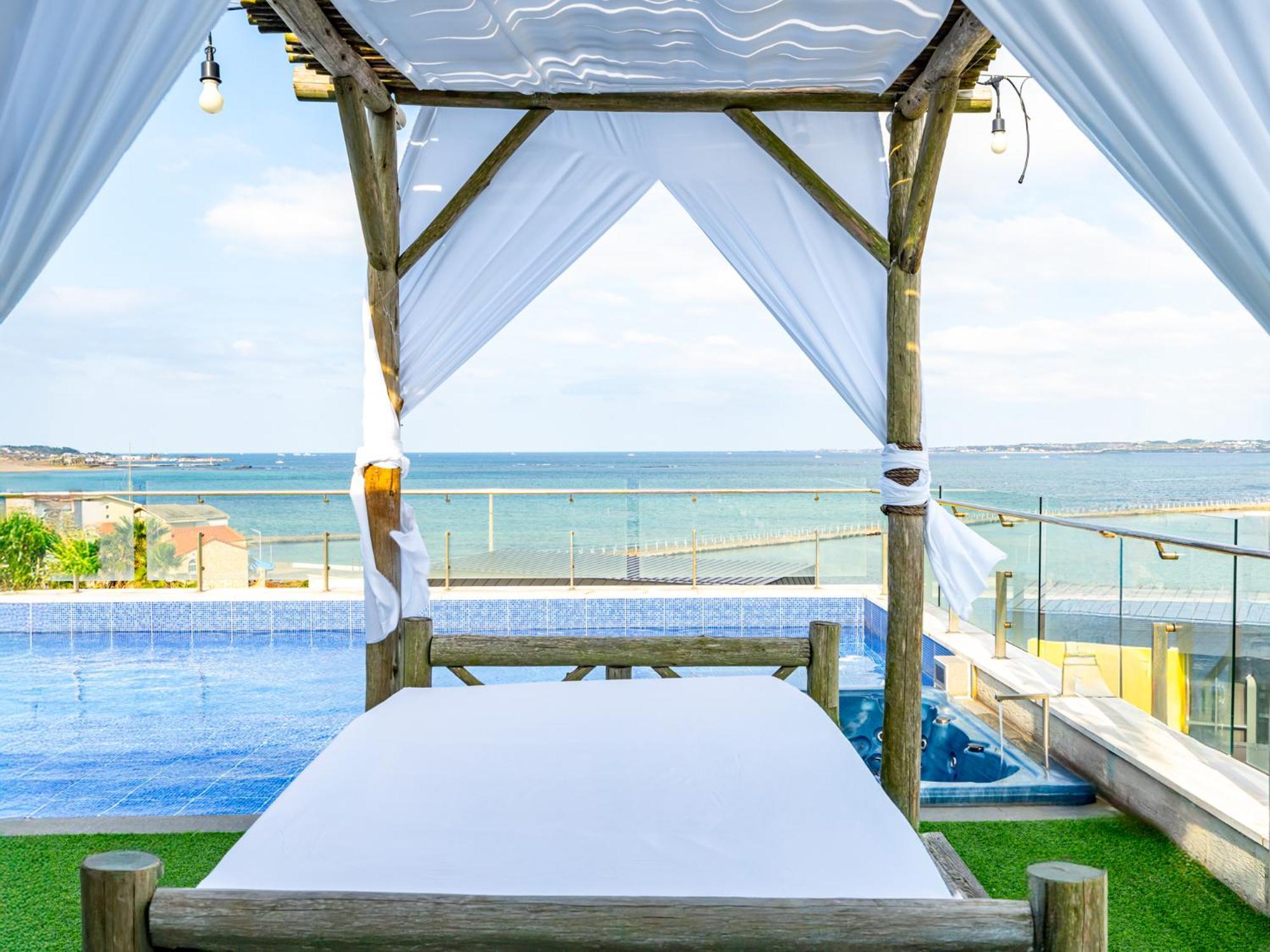 Jeju Attirance Hotel & Poolvilla Согвипхо Экстерьер фото